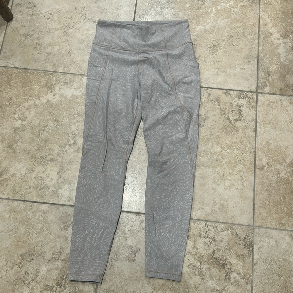 Athleta Printed Salutation Stash Pocket Leggings